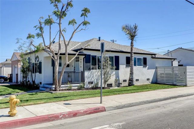 4878 W 133rd Street, Hawthorne, CA 90250
