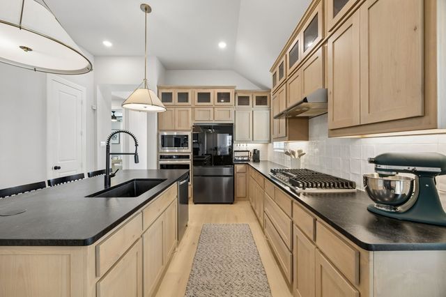 2716 Biltmore Drive, Celina, TX 75009