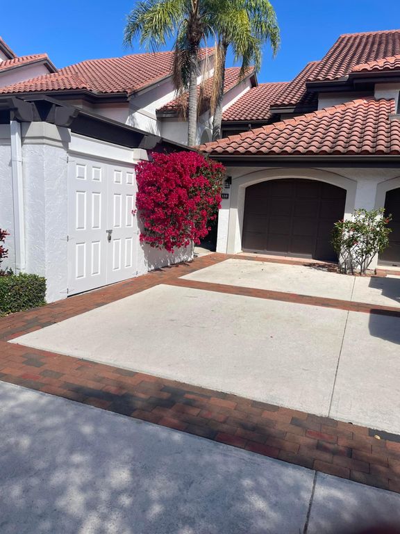 16670 Traders Crossing N 110, Jupiter, FL 33477