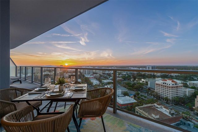 400 CENTRAL AVENUE 2102, St Petersburg, FL 33701