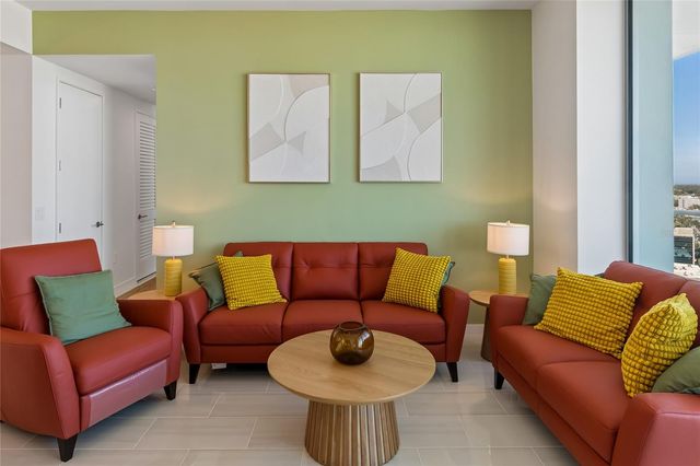 400 CENTRAL AVENUE 2102, St Petersburg, FL 33701