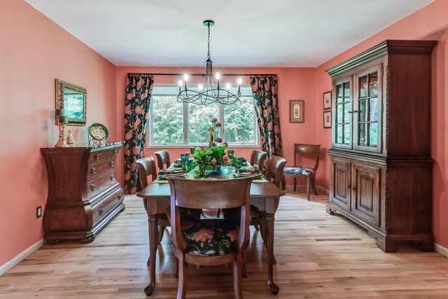 N2015 Stonecrest ROAD, La Crosse, WI 54601