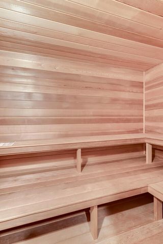 N2015 Stonecrest ROAD, La Crosse, WI 54601