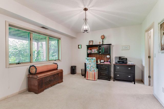 N2015 Stonecrest ROAD, La Crosse, WI 54601