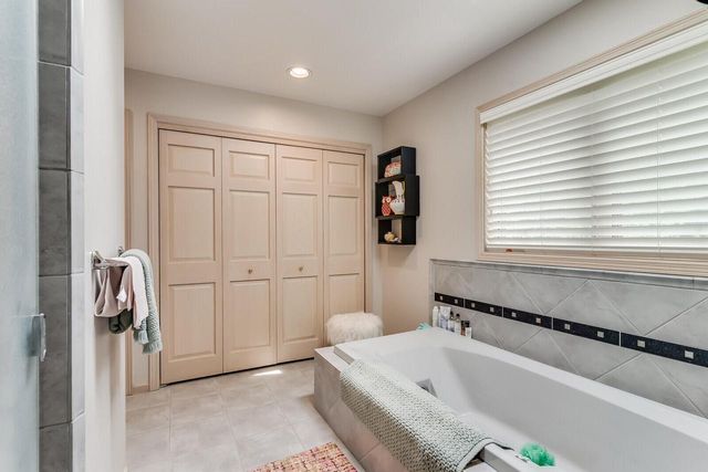 N2015 Stonecrest ROAD, La Crosse, WI 54601