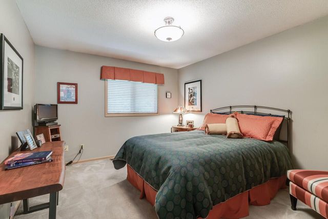 N2015 Stonecrest ROAD, La Crosse, WI 54601