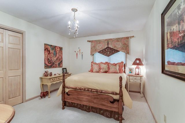 N2015 Stonecrest ROAD, La Crosse, WI 54601