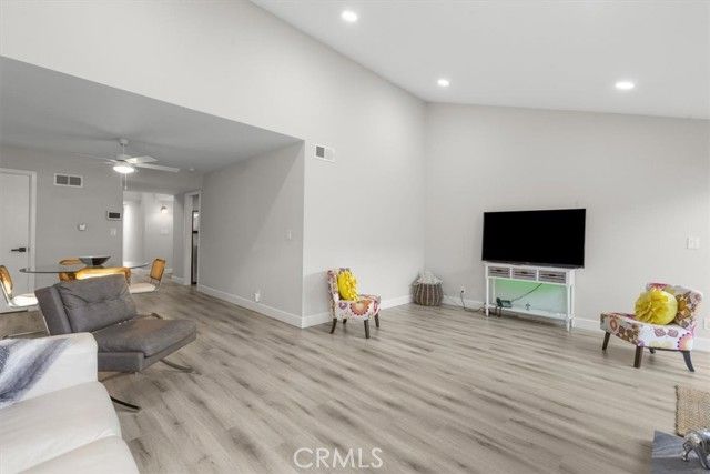 1353 Termino Avenue, Long Beach, CA 90804