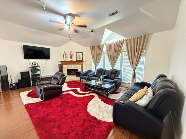 3004 Saint Bartholomew Drive, Mansfield, TX 76063
