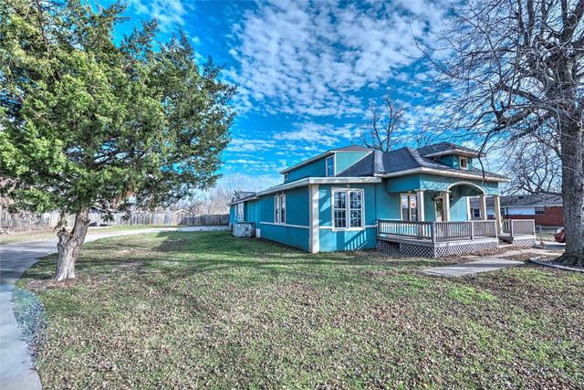 206 N M Avenue, El Reno, OK 73036