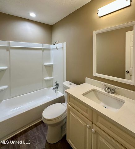 337 Woodcliff Drive, Jackson, MS 39212