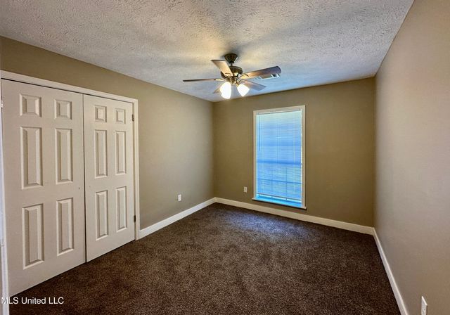 337 Woodcliff Drive, Jackson, MS 39212