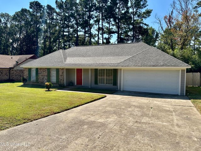 337 Woodcliff Drive, Jackson, MS 39212