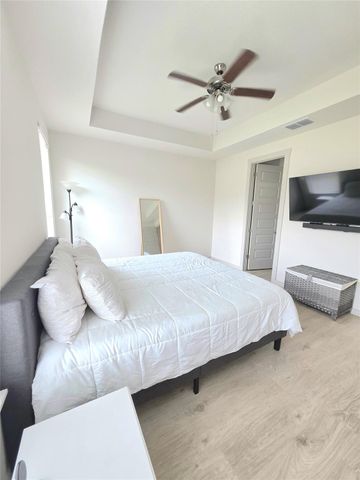 2041 Rosin Jaw WALK, Leander, TX 78641