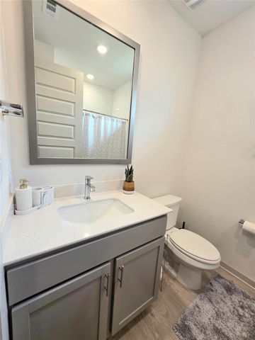 2041 Rosin Jaw WALK, Leander, TX 78641