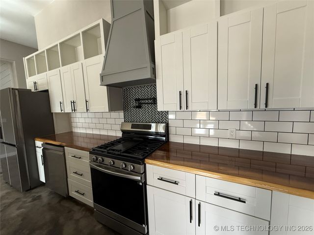 816 W Brewer, Mcalester, OK 74501