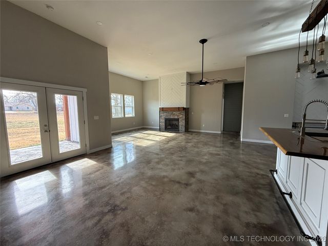 816 W Brewer, Mcalester, OK 74501