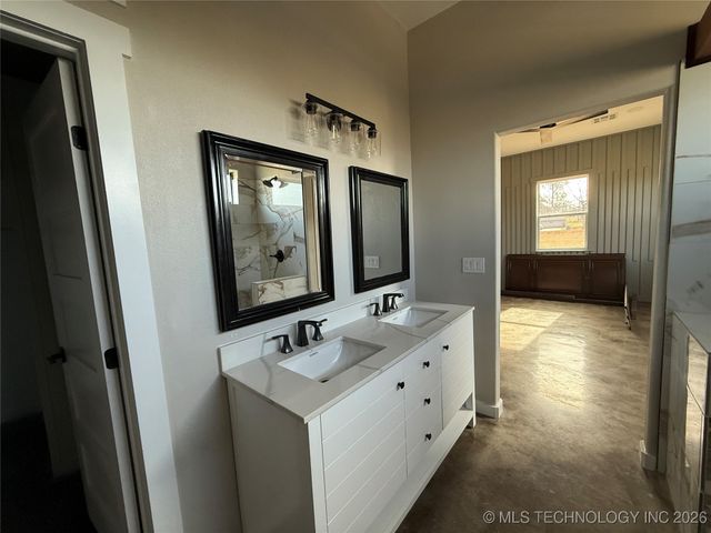 816 W Brewer, Mcalester, OK 74501