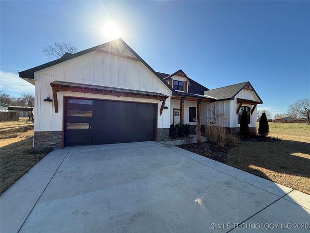 816 W Brewer, Mcalester, OK 74501