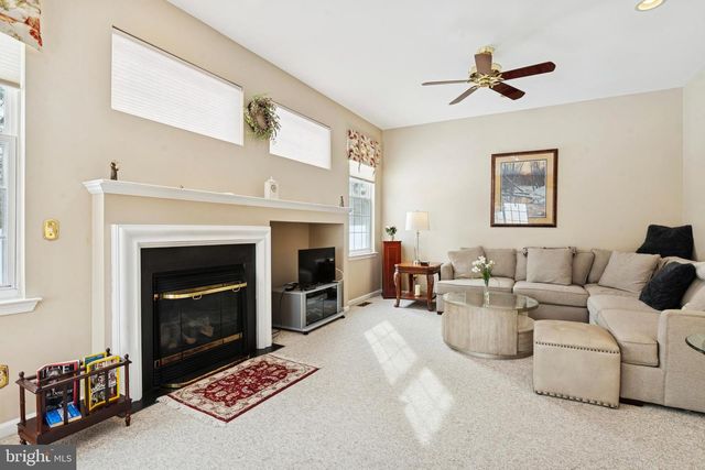 806 HINCHLEY RUN, West Chester, PA 19382