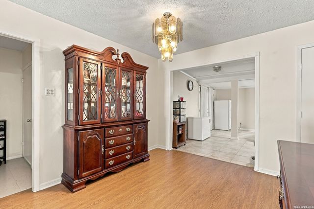 6734 FELLOWOOD ST, San Antonio, TX 78238