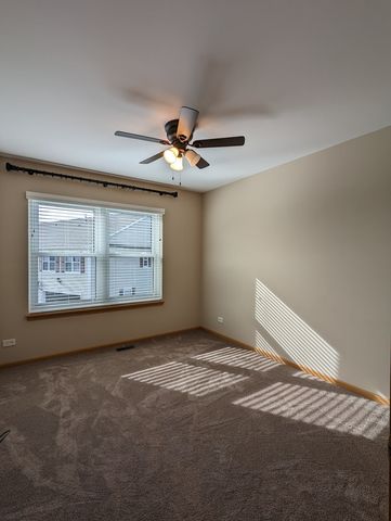 2257 Georgetown Circle, Aurora, IL 60503