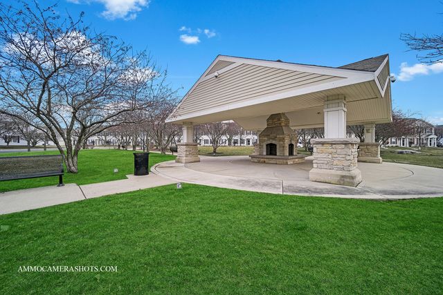 2257 Georgetown Circle, Aurora, IL 60503