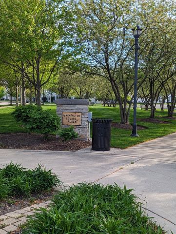 2257 Georgetown Circle, Aurora, IL 60503