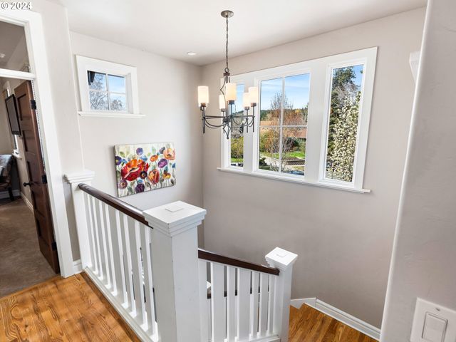 1506 Nw AWBREY Rd, Bend, OR 97703