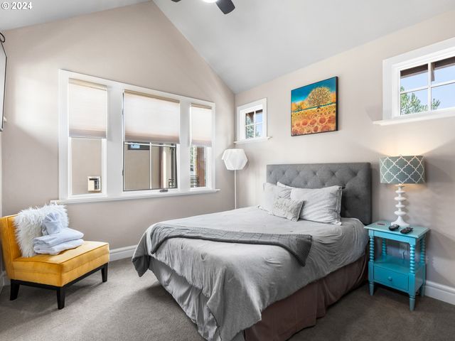 1506 Nw AWBREY Rd, Bend, OR 97703