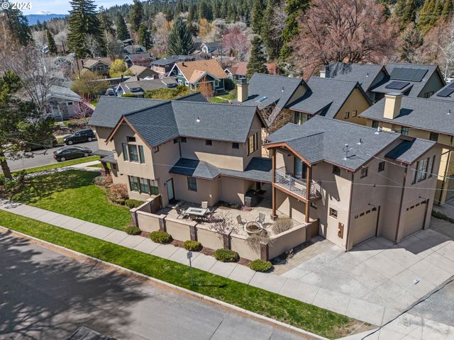 1506 Nw AWBREY Rd, Bend, OR 97703