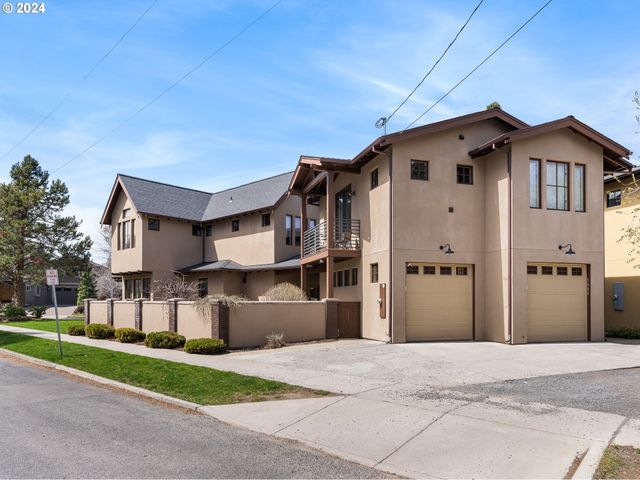 1506 Nw AWBREY Rd, Bend, OR 97703