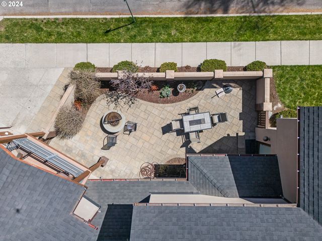 1506 Nw AWBREY Rd, Bend, OR 97703