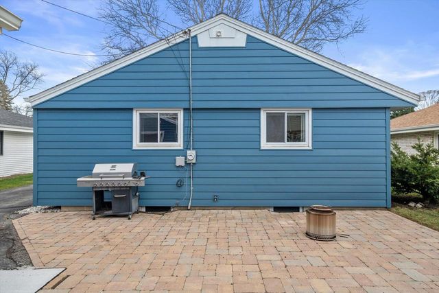 714 Montclaire AVENUE, Glendale, WI 53217