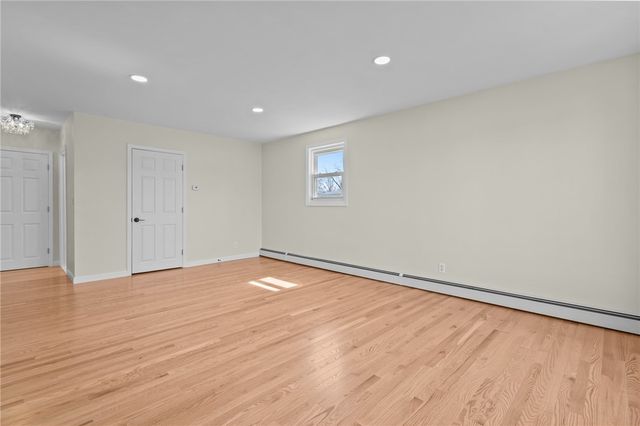 176 Horse Neck Road, Warwick, RI 02889