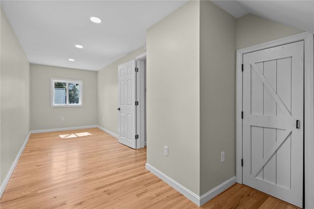 176 Horse Neck Road, Warwick, RI 02889