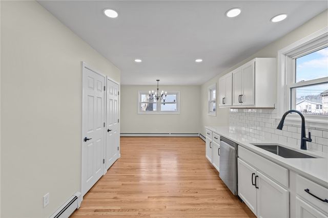 176 Horse Neck Road, Warwick, RI 02889