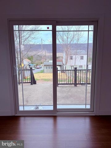 201 DIETRICH AVE, Tower City, PA 17980