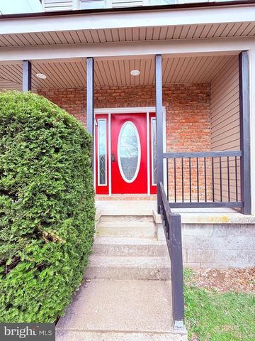 201 DIETRICH AVE, Tower City, PA 17980