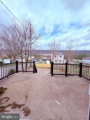 201 DIETRICH AVE, Tower City, PA 17980