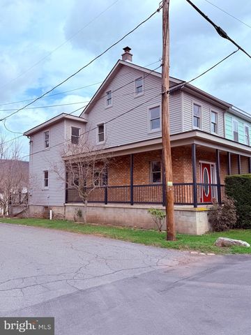 201 DIETRICH AVE, Tower City, PA 17980