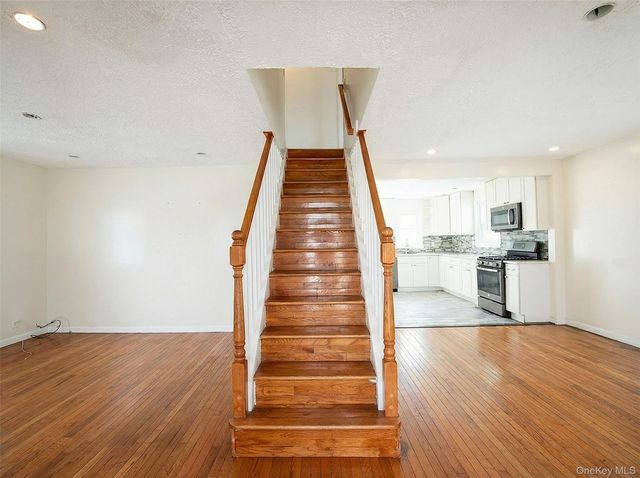 160 E Fulton Avenue, Roosevelt, NY 11575