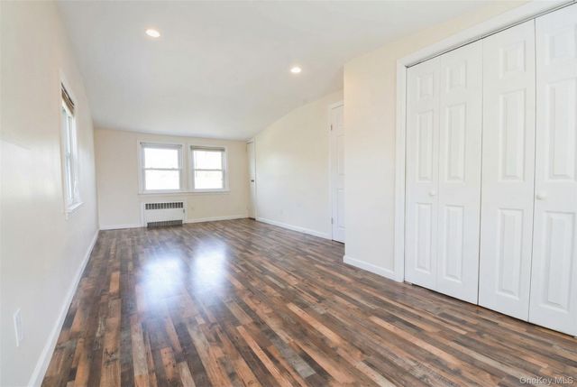 160 E Fulton Avenue, Roosevelt, NY 11575