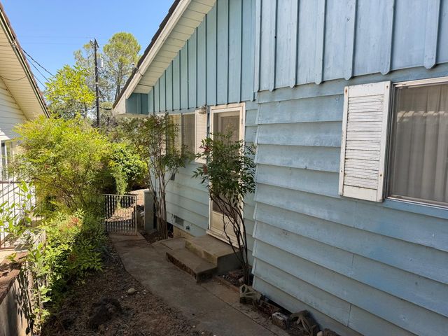 231 Boarman St, Jackson, CA 95642