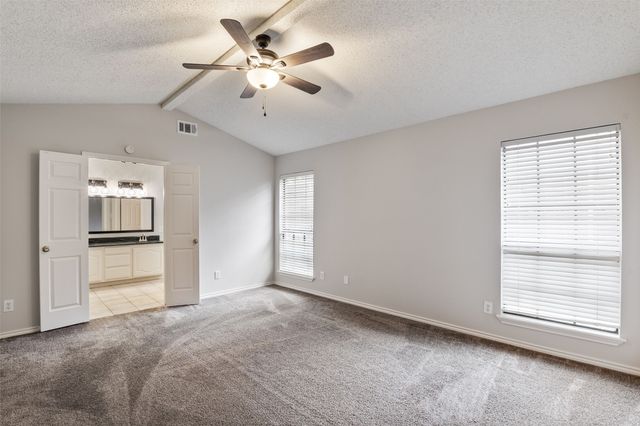 983 Downey Drive, Lewisville, TX 75067