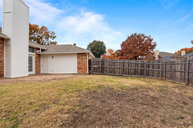 983 Downey Drive, Lewisville, TX 75067