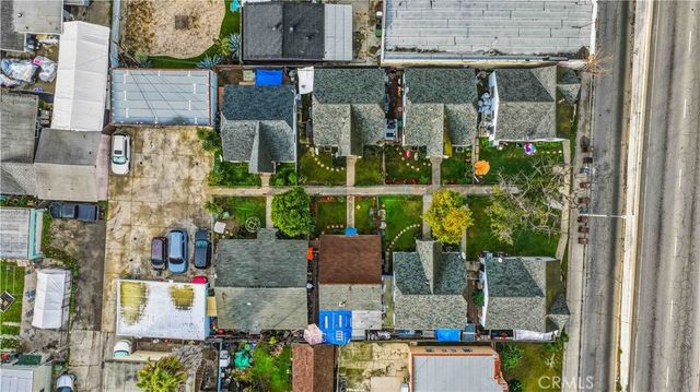 406 E Rosecrans, Compton, CA 90221