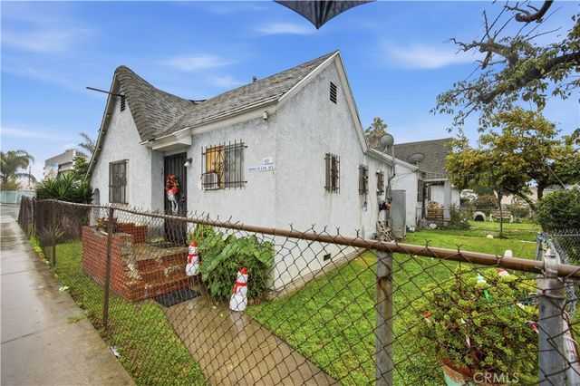 406 E Rosecrans, Compton, CA 90221