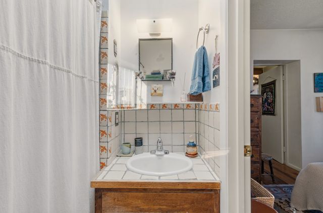 625 Don Felix, Santa Fe, NM 87501