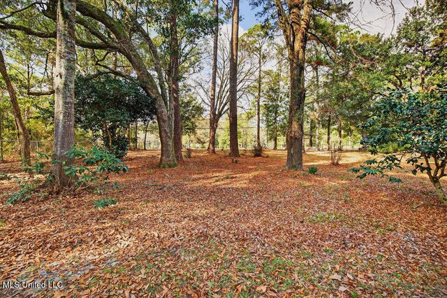 16214 Shaw, Gulfport, MS 39503